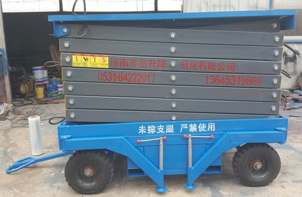 福建漳州南靖工業(yè)園移動常規(guī)（12米）液壓式升降平臺