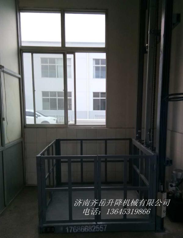濰坊裕元電子導(dǎo)軌式升降平臺 