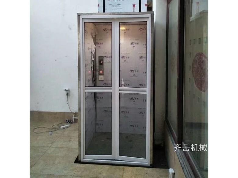 家用電梯