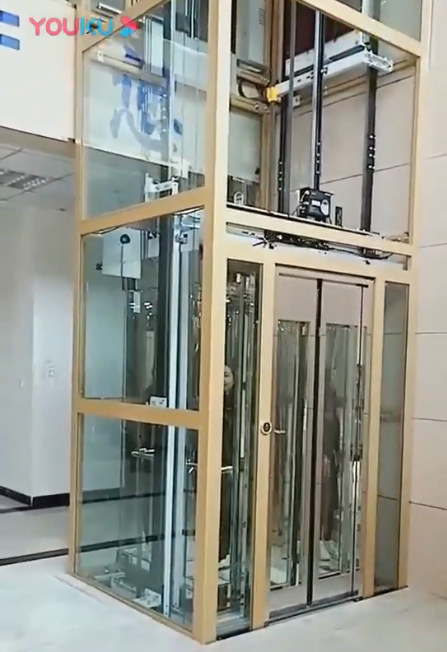 家用電梯