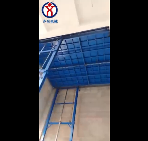 重慶承載20噸6缸12柱導(dǎo)軌式液壓貨梯交付使用